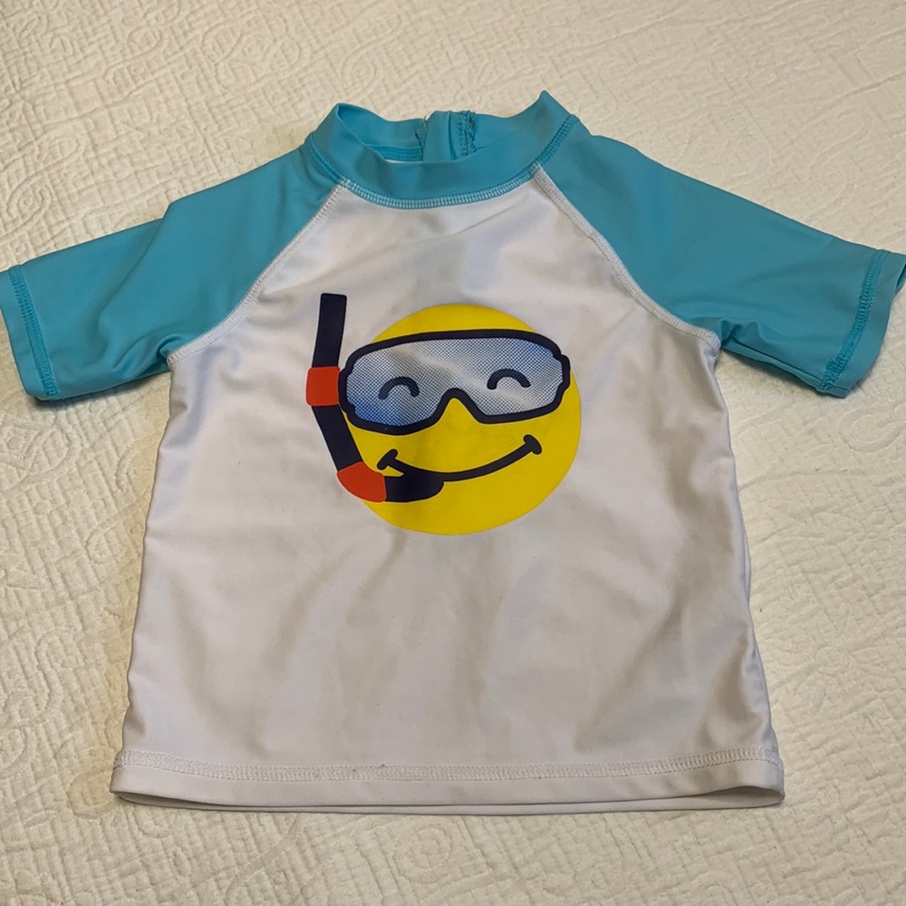 18-24m (4/$20) Joe Fresh Rashguard Top